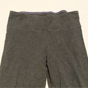 TNA Grey Women’s Leggings Size Small